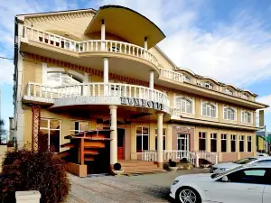 Bridge Hotel (Бридж Отель) от Травел Хотелс Антураж