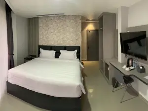 ALULA HOTEL MALINGPING