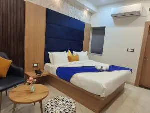 BlueNeck Hotel Ayodhya - A Veg Place