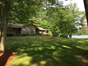 Waterfront Home with Stunning Views .. Dog friendly , and great fishing !!!