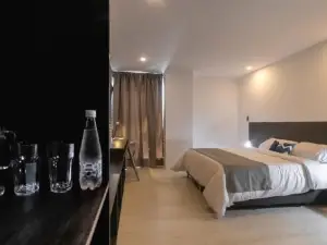 Altitude Loft Hotel