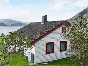7 Person Holiday Home in Selje