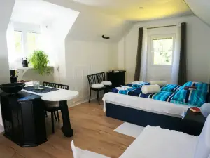 Roomantic Apartments