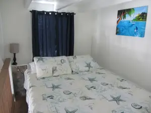 Stone Harbor~ Great Coral Bay Location. Mint condition property, private pool