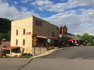 Stone Mill Hotel & Suites