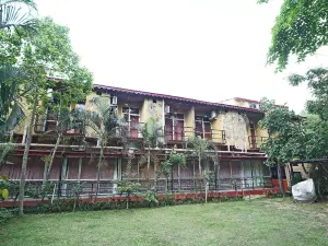 Roshnai Village Resort