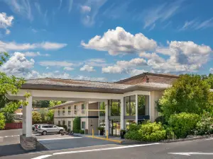 ベストウェスタン プラス ソノーラ オークス ホテル & カンファレンス センター