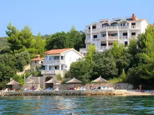 Hotel Lucija