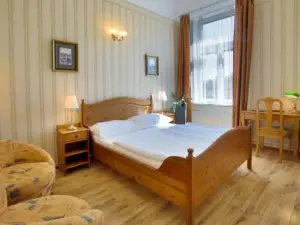 Hotel Štekl - Hrubá Skála