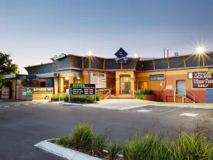 草原飯店