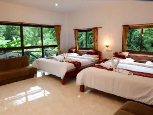 Saitharn Iyara Resort &Spa