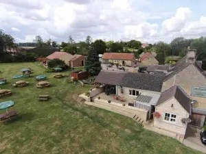The Cholmeley Arms