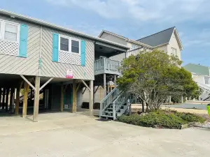 Plan Beach 2 Bedroom Home by Redawning