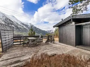 Lem Cabins