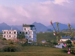 Khách sạn Mộc Sương