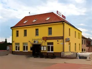 Hotel u Nadrazi Lanzhot
