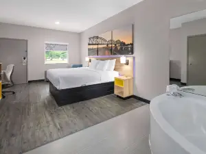 Days Inn by Wyndham North Little Rock/ Maumelle