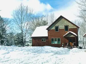 Ravensong Lodge