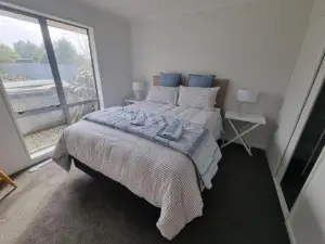 Home Away from Home in Rolleston