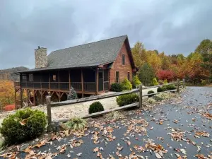Winterfell Lodge