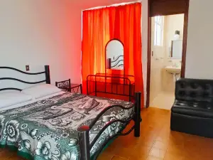 Provenza Hotel & Suites