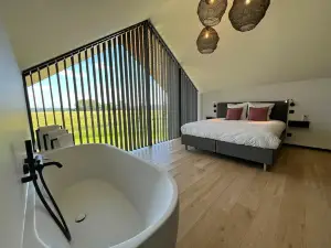 Lodge in Durbuy With Hot Tub & Valley Views