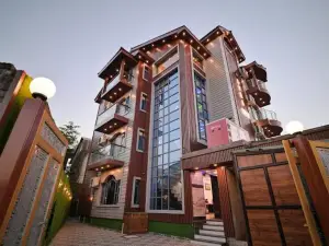 อาทิทิ โฮเทล บาย จีอาร์บี