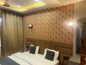 โรงแรม ราชศรี - ใกล้ โรงพยาบาล กีตัญชลี