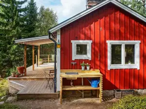 5 Person Holiday Home in Hallaryd