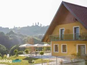 Weingut-Gästezimmer Uhl
