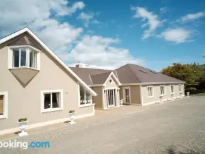 Ardilaun Guesthouse Self Catering