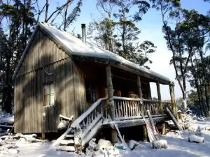 Wombat Cabin