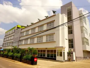 Airish Hotel