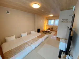 ＡＪＩＴＯ　Ｈｏｓｔｅｌ　＆　Ｃａｆｅ　Ｂａｒ