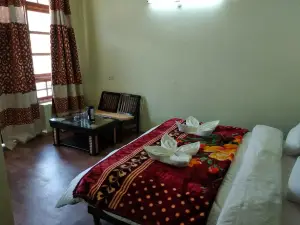 Ri-Dzong Residency Hotel and Restraunt Kaza