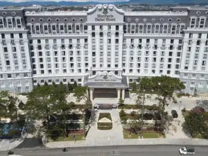 멀펄르 달랏 호텔