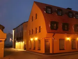 尤特普飯店