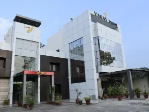 Hotel Varay Express