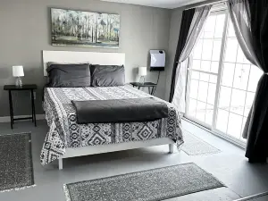 Home in the Center of the City!