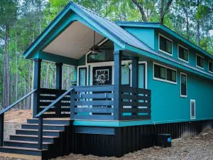 Tiny House w/loft by the Renaissance Festival