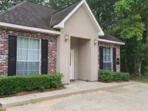 Perfect for Unwinding and Relaxation - Spacious Private Retreat