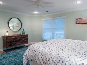 Charming, Updated 3Br/3BA Home, Wonderful Golf Views, Amenity Cards!