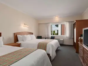 Travelodge by Wyndham Kamloops