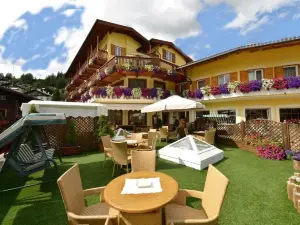 Hotel Alle Alpi