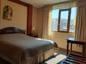 켈카타니 호텔