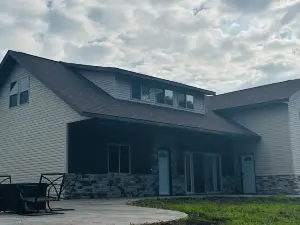 Located in the Heart of MN Lakes Country with much to do in the area.