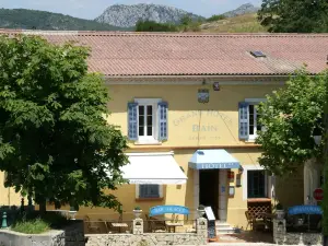 Logis Grand Hotel Bain