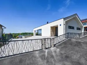 Cozy Home in Dugo Selo with Sauna