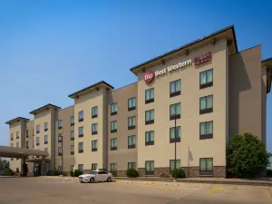 Best Western Plus Williston Hotel  Suites