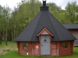 Tenon Eräkievari mökit
